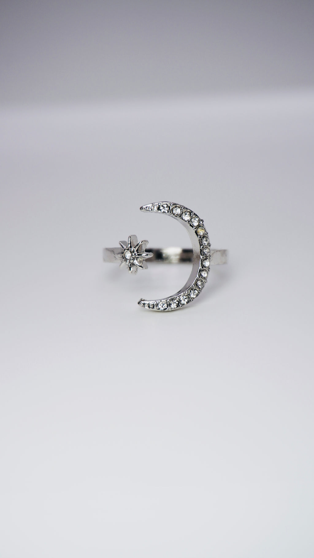 Moon ring