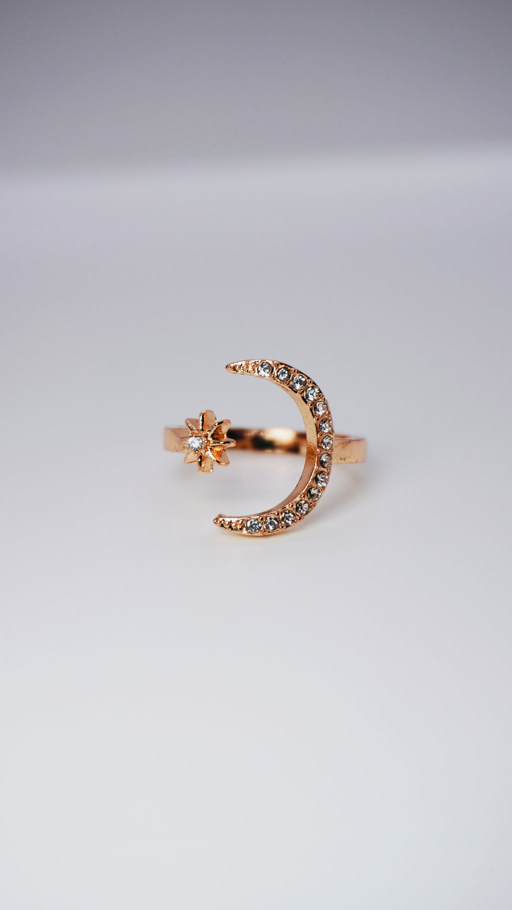 Moon ring
