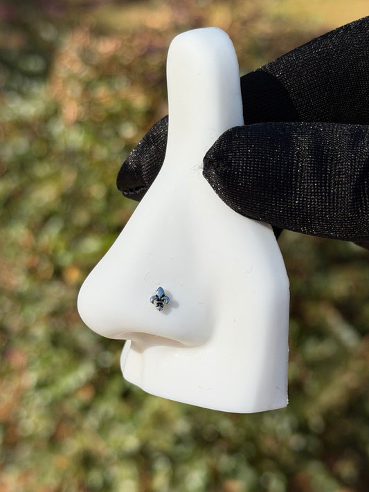 Flower of the lily nose ring