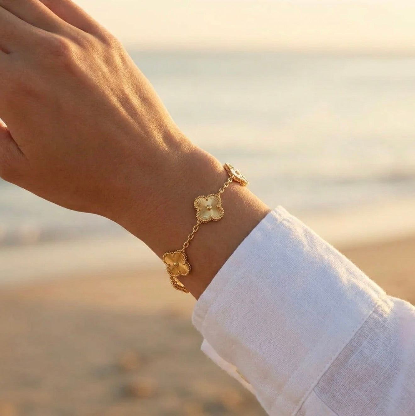 Olivia clover bracelet