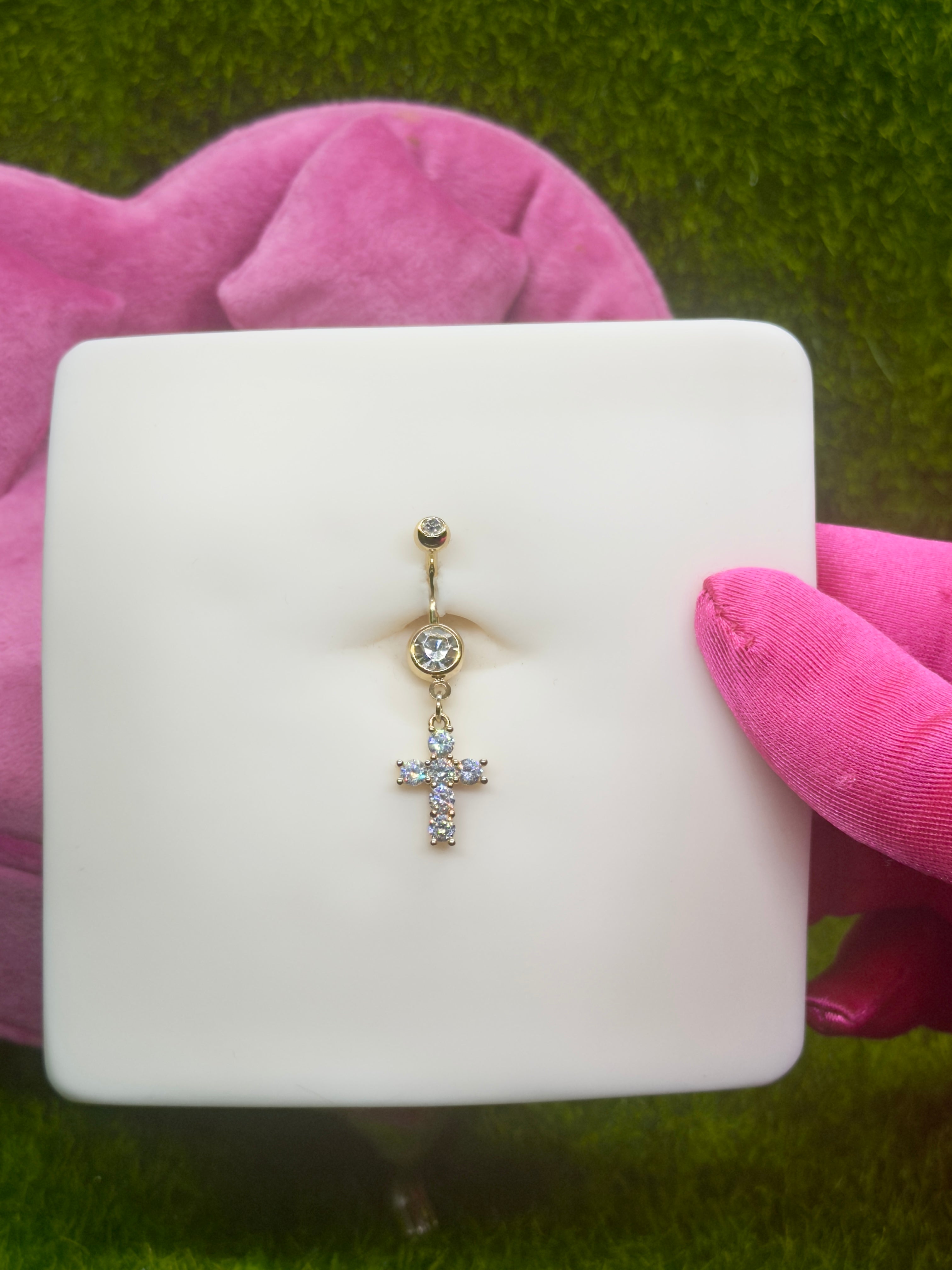 Cross belly ring